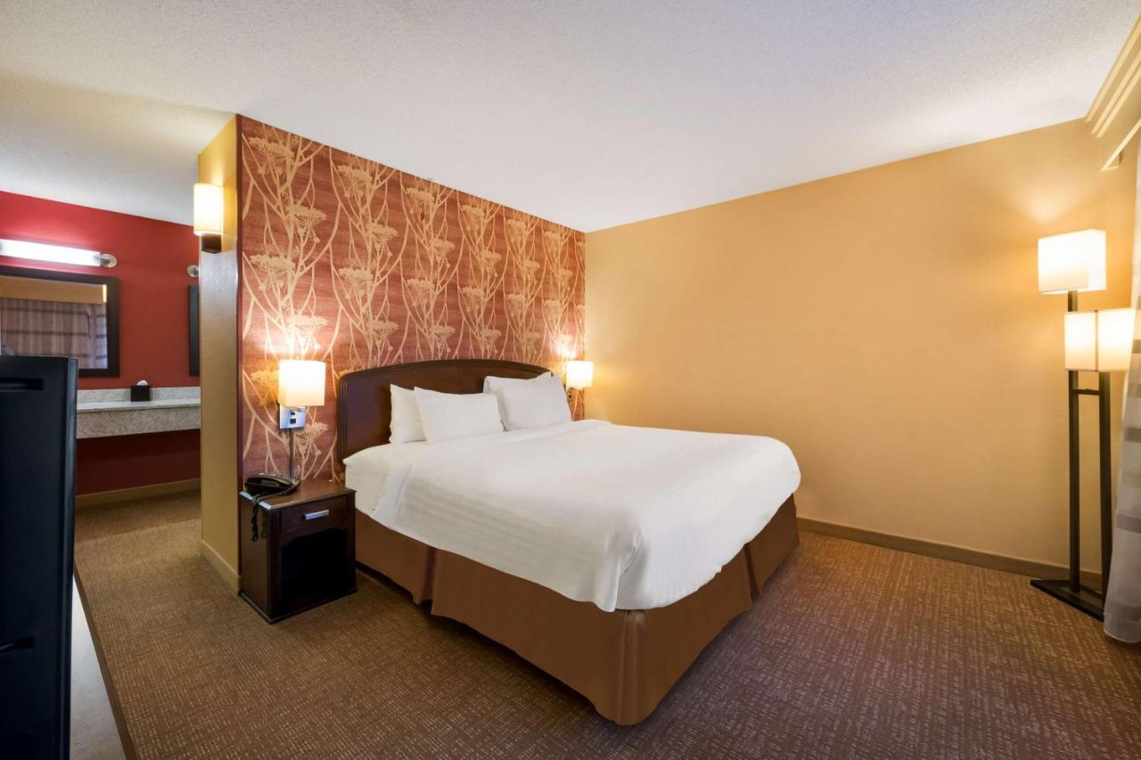 Sonesta Select Detroit Novi Hotel Luaran gambar